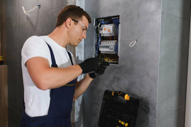 Best Emergency Electrical Repair  in Zephyrhills, FL